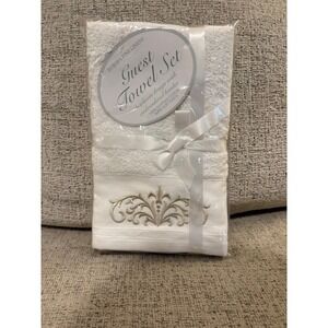 Europa Fine Linens Guest Towel Set 2pc White Egyptian Cotton Gold Embroidered